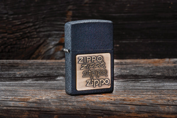 Запальничка Zippo Brass Emblem Black Crackle