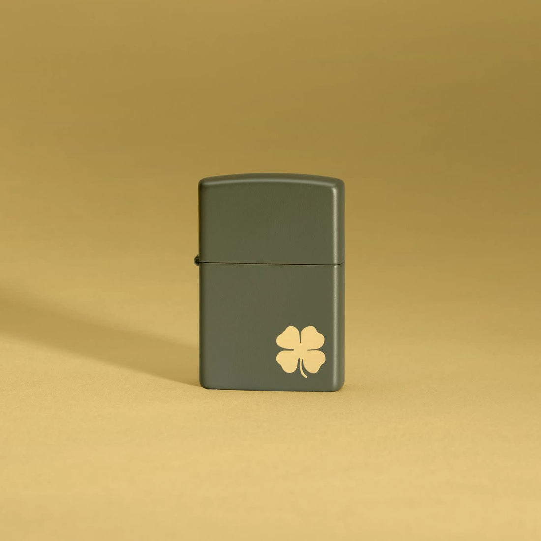 clover Запальничка 221 Four Leaf Clover Design – Цей веб-сайт
